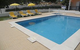 Apartamentos Atlântico by OA